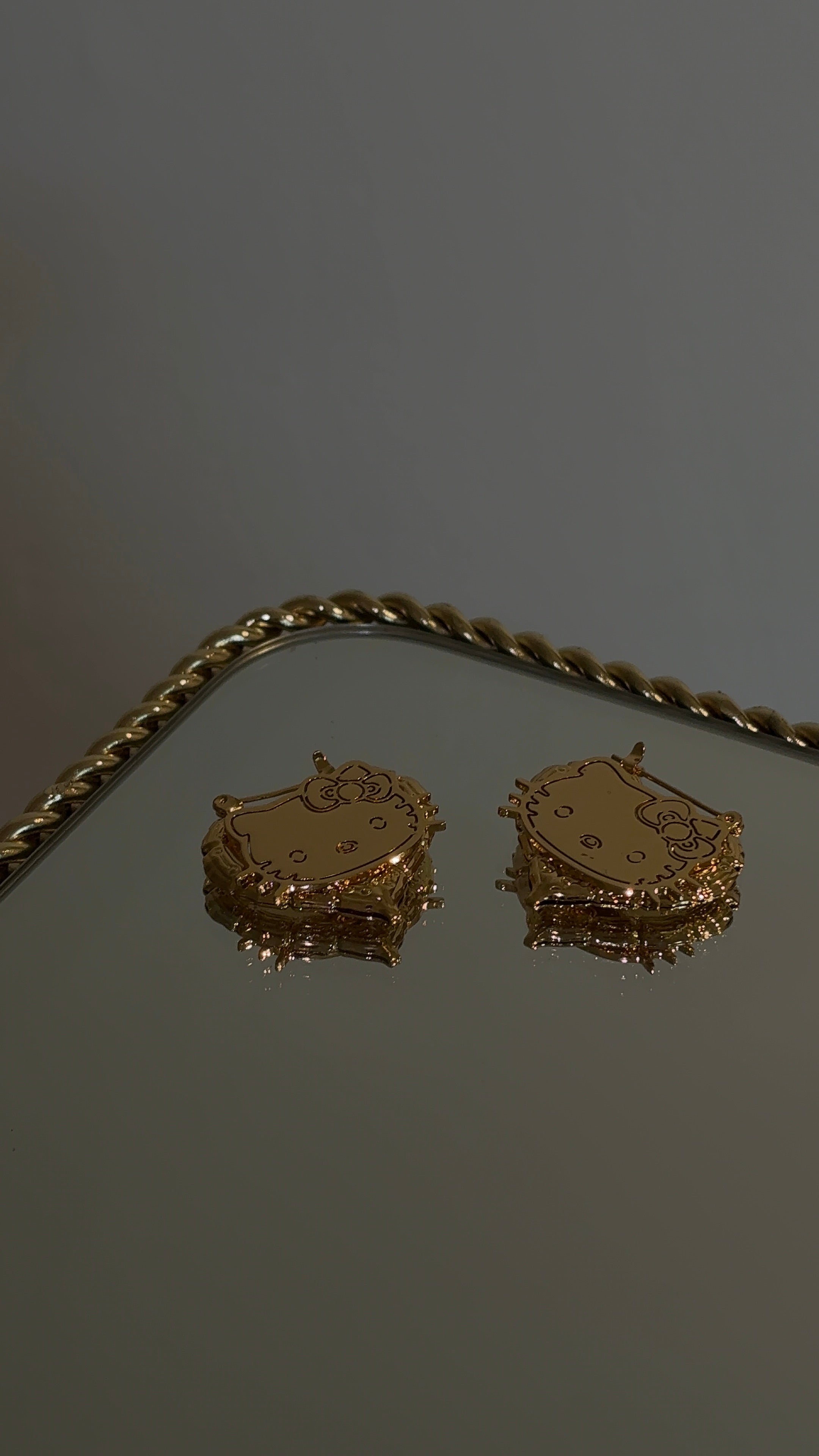 Bamboo HK heart earrings